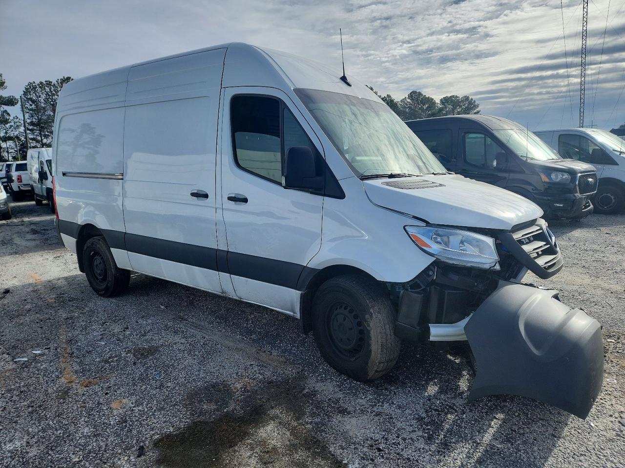 2025 MERCEDES BENZ SPRINTER DELIVERY VAN photo 4
