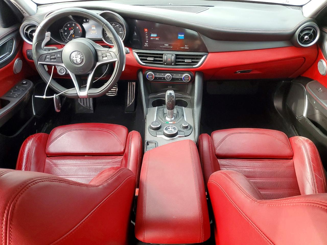 2019 ALFA ROMEO GIULIA TI photo 8