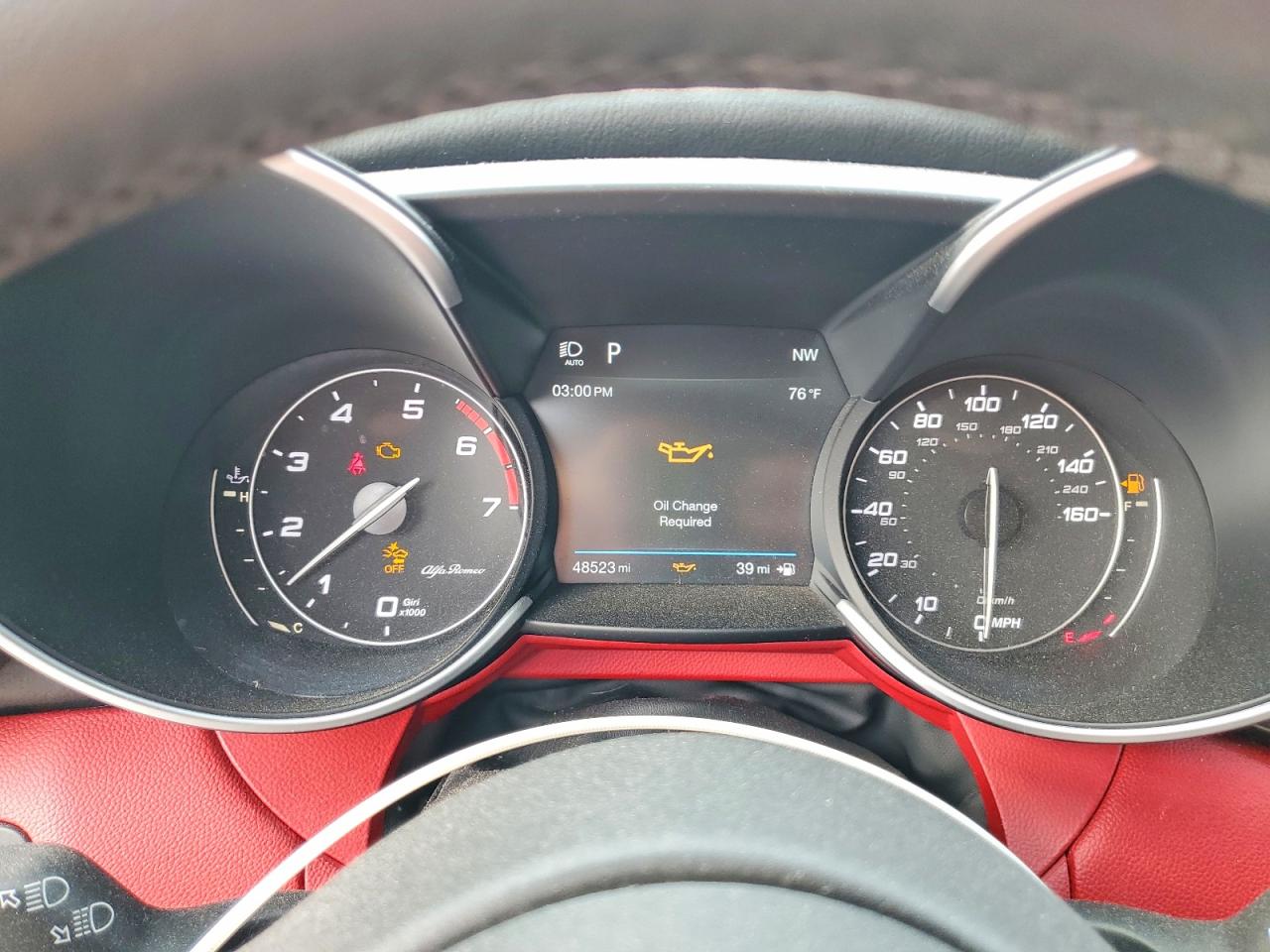 2019 ALFA ROMEO GIULIA TI photo 9