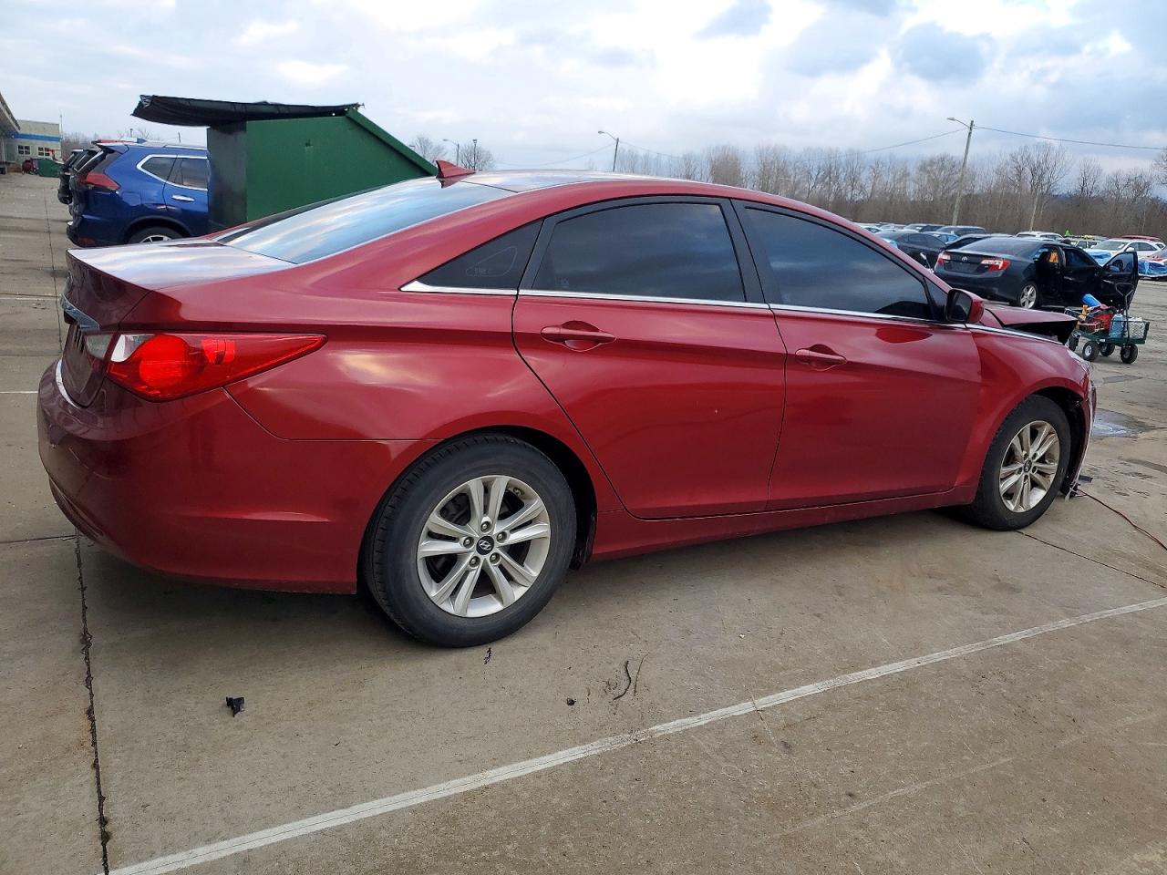 2013 HYUNDAI SONATA GLS photo 3