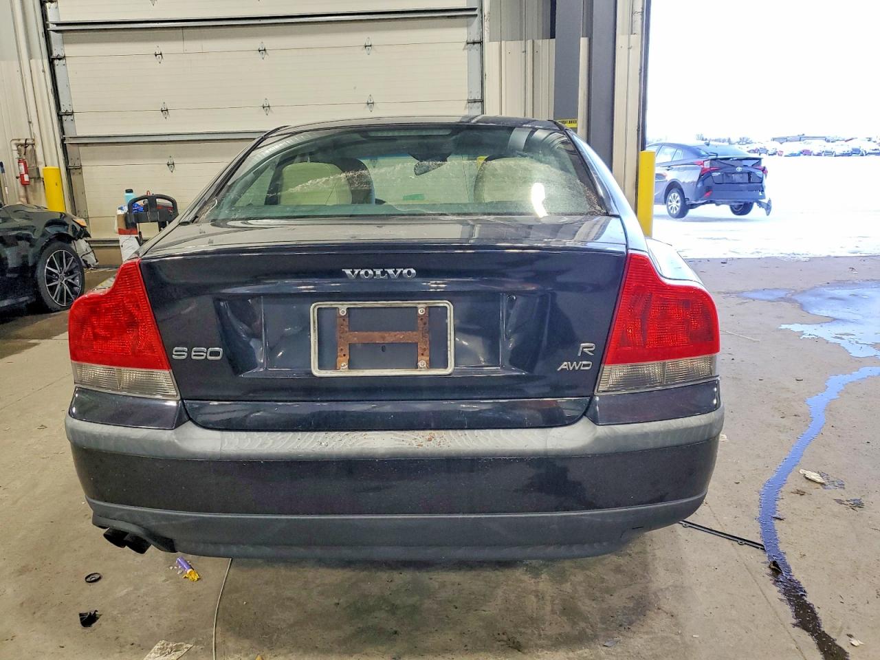 2004 VOLVO S60 R photo 6
