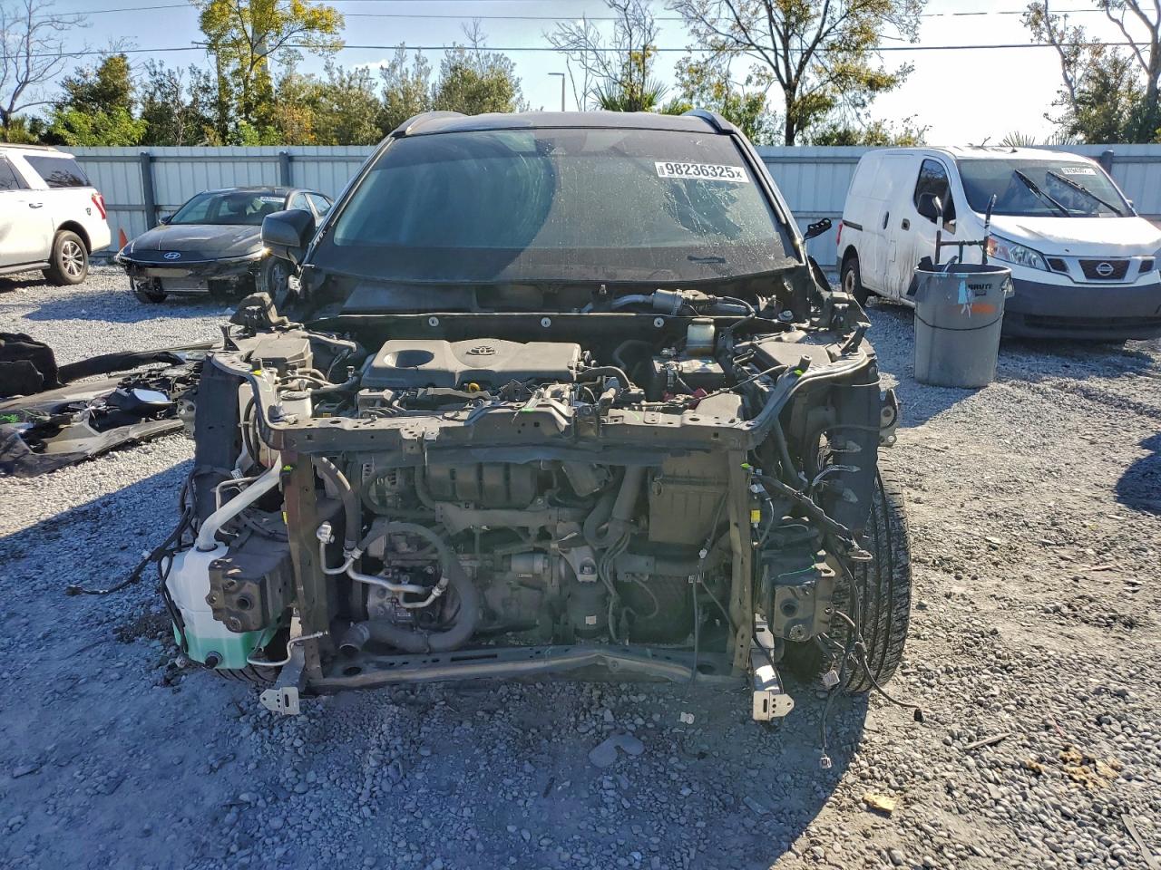 2019 TOYOTA RAV4 LE photo 5