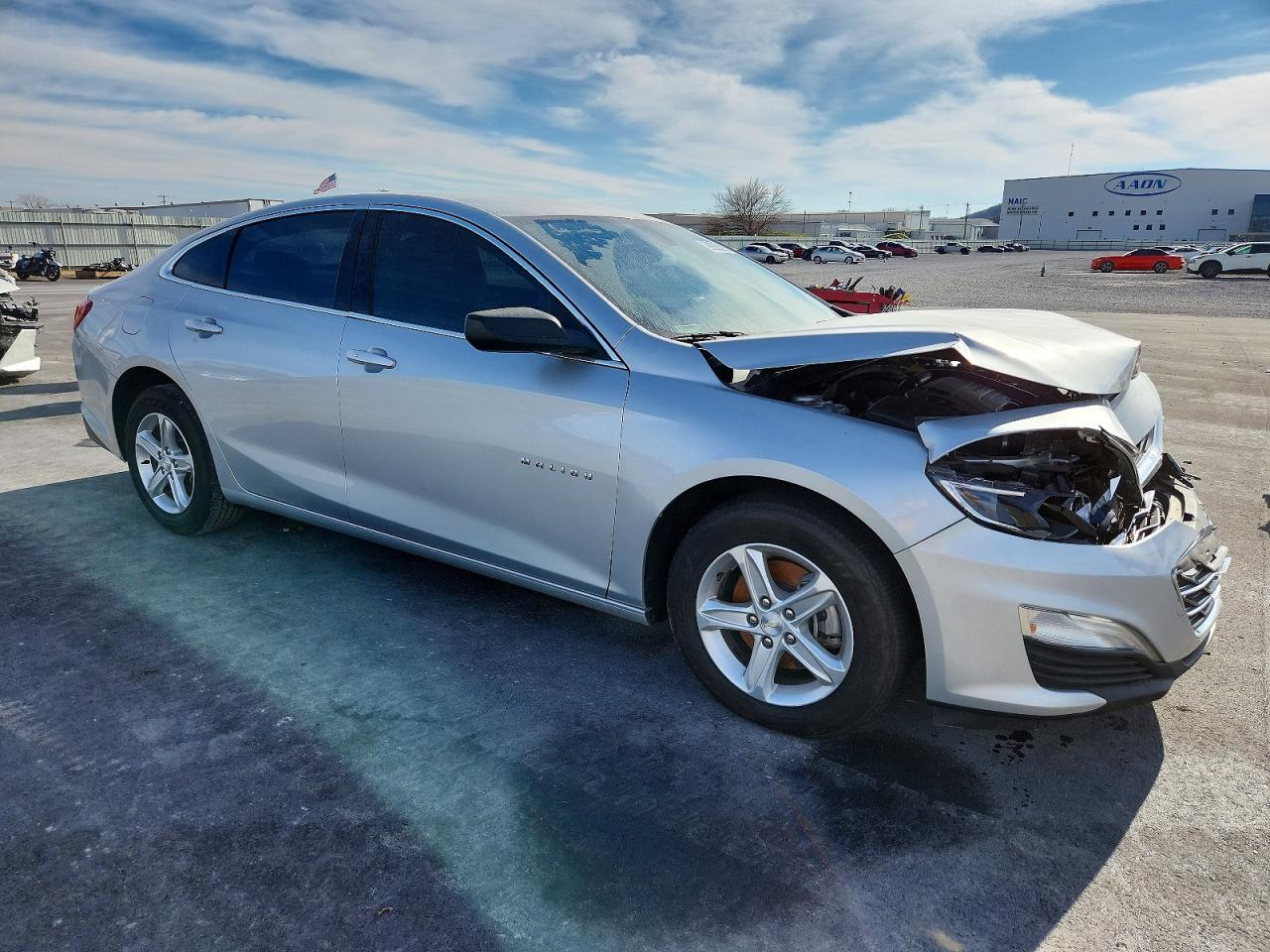 2020 CHEVROLET MALIBU LS photo 4