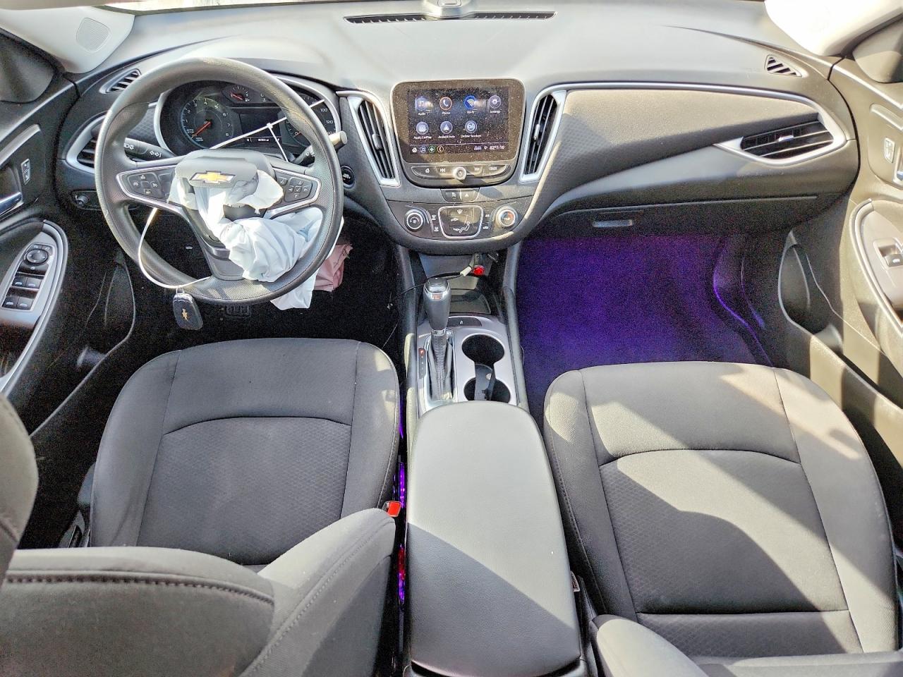 2020 CHEVROLET MALIBU LS photo 8
