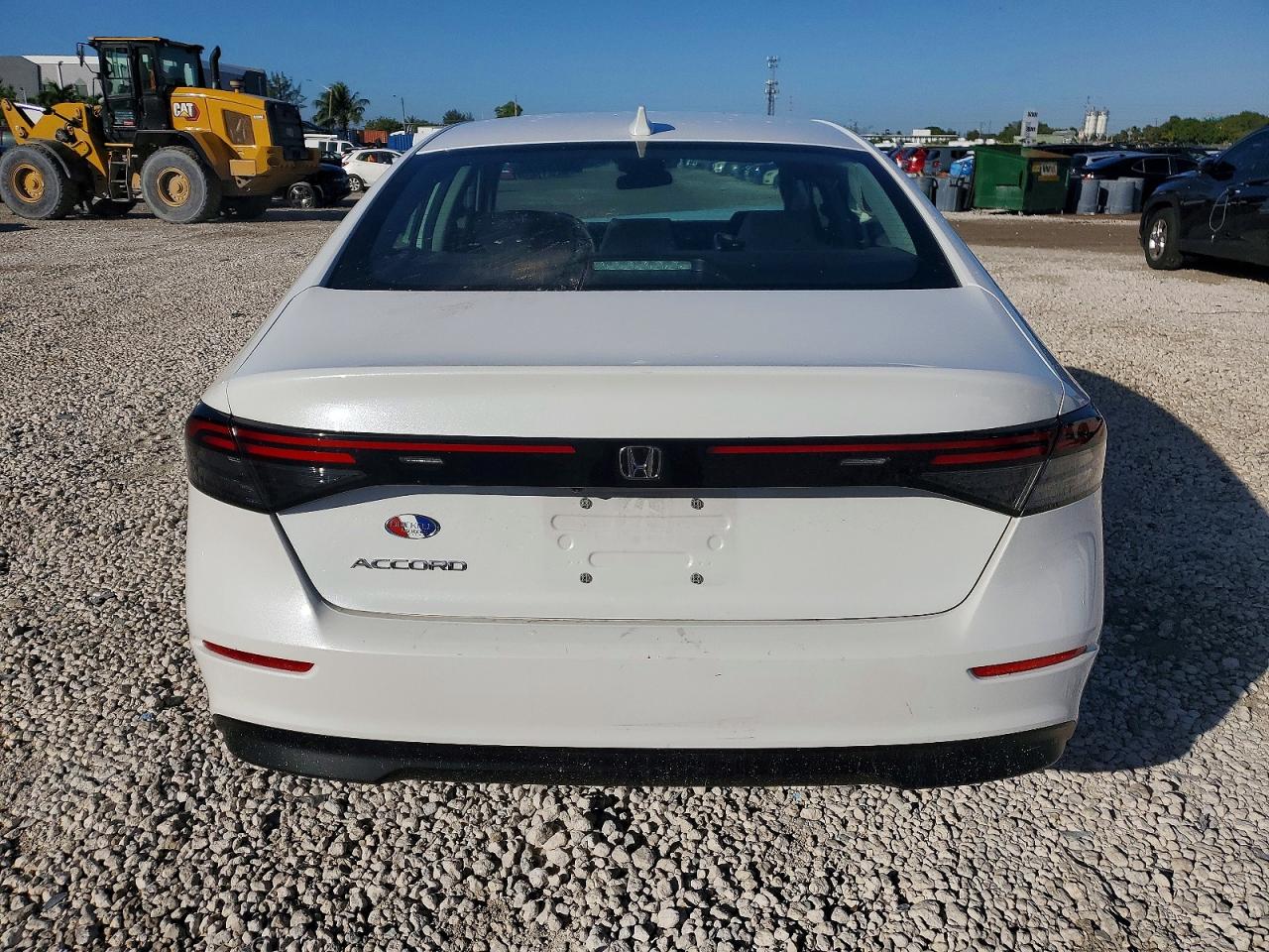 2024 HONDA ACCORD EX photo 6