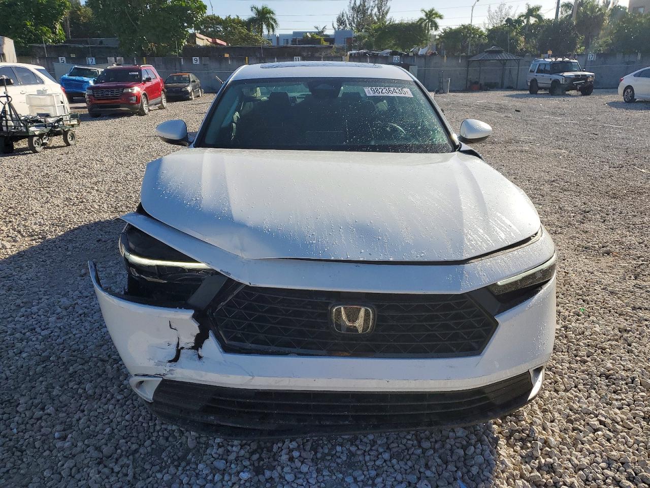 2024 HONDA ACCORD EX photo 5