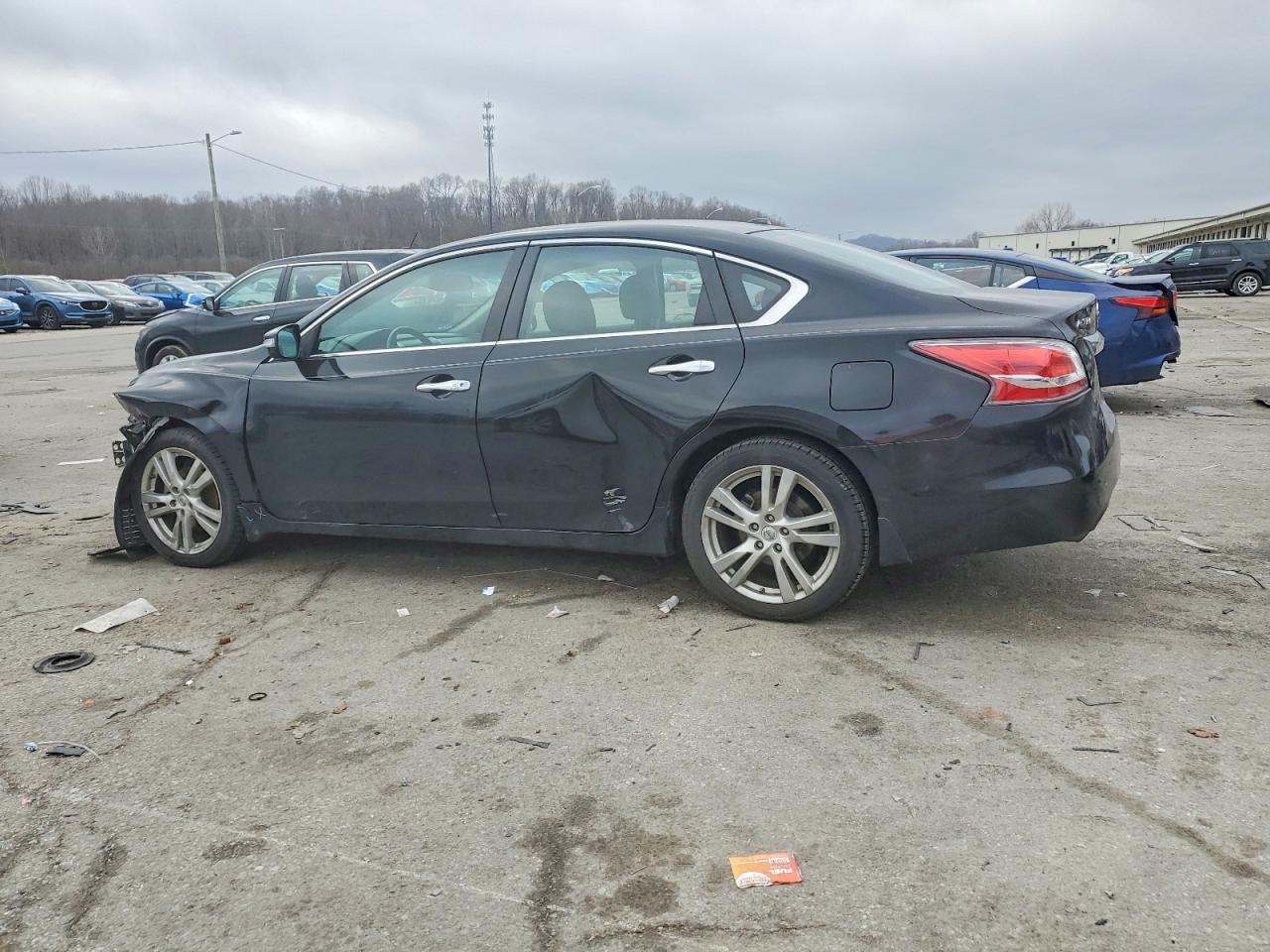 2015 NISSAN ALTIMA 3.5S photo 2
