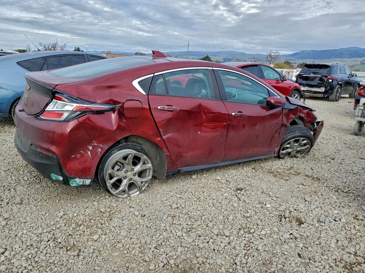 2017 CHEVROLET VOLT PREMIER photo 5
