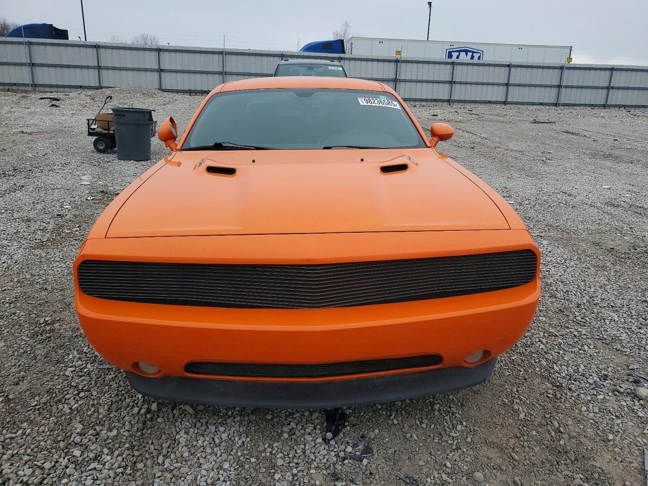 2012 DODGE CHALLENGER R/T photo 5