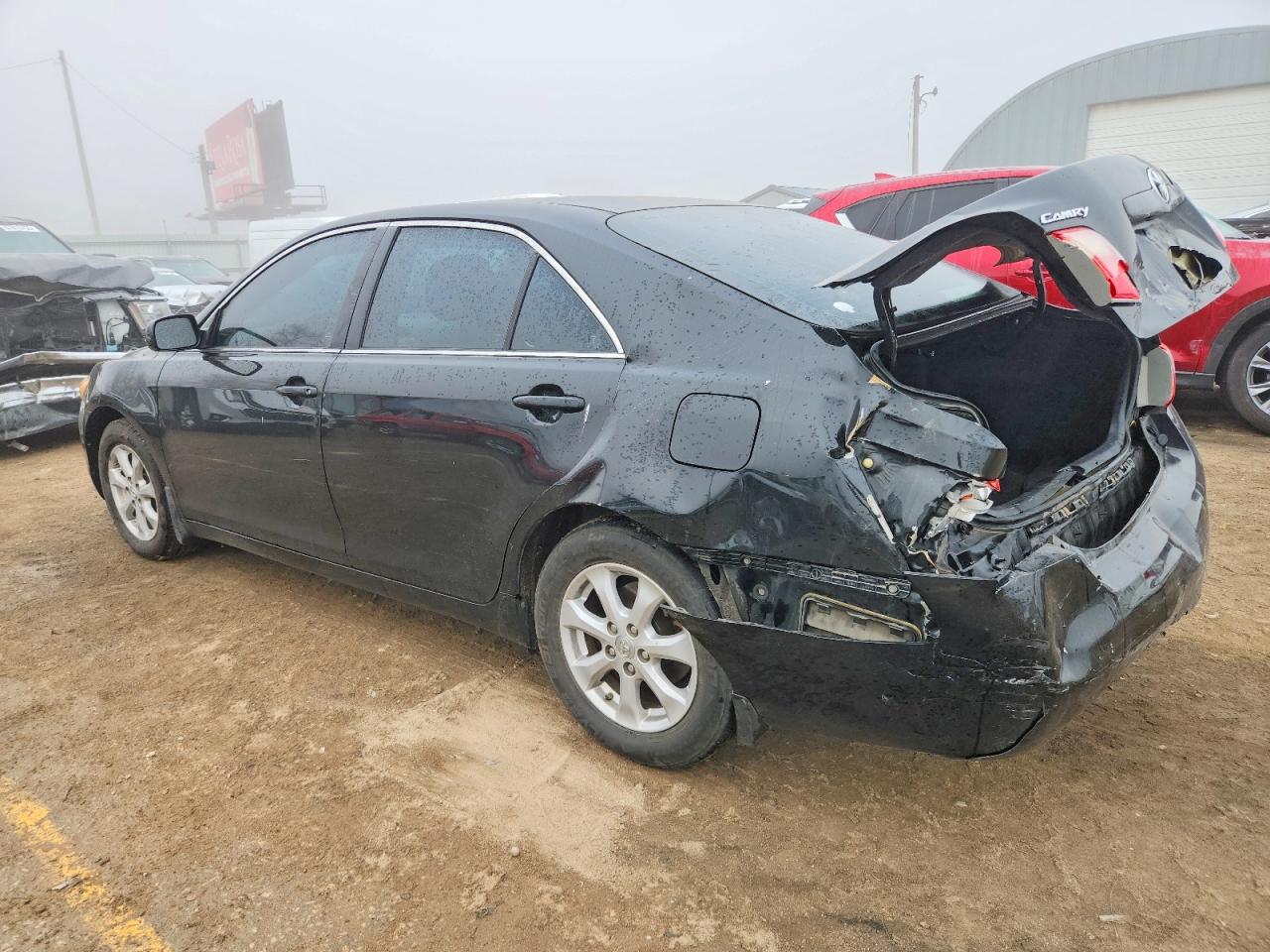2009 TOYOTA CAMRY BASE photo 2