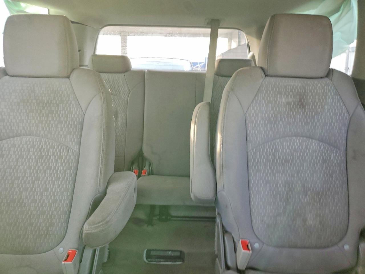 2014 GMC ACADIA SLE photo 10