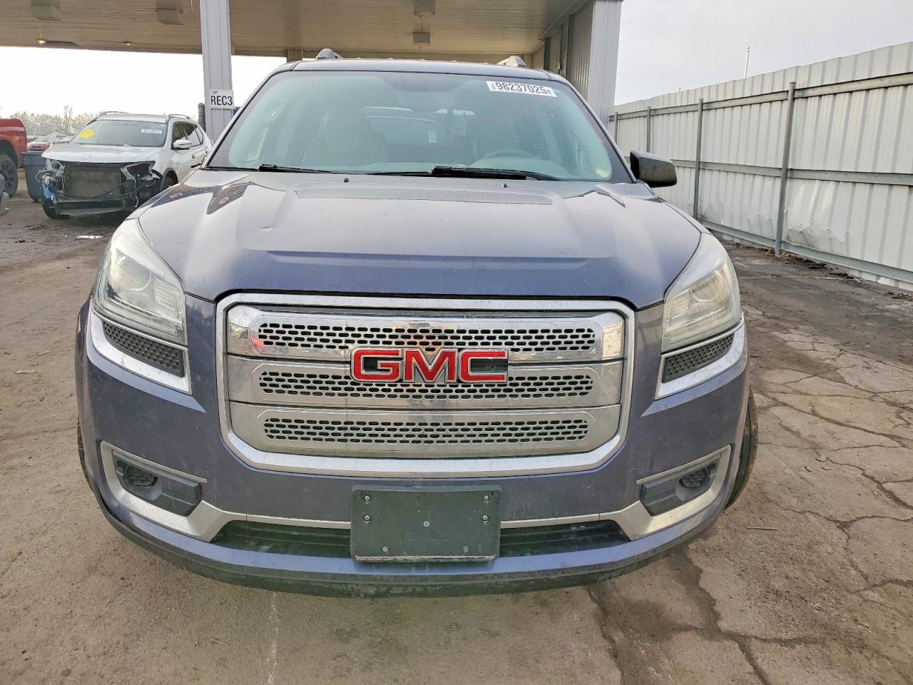2014 GMC ACADIA SLE photo 5