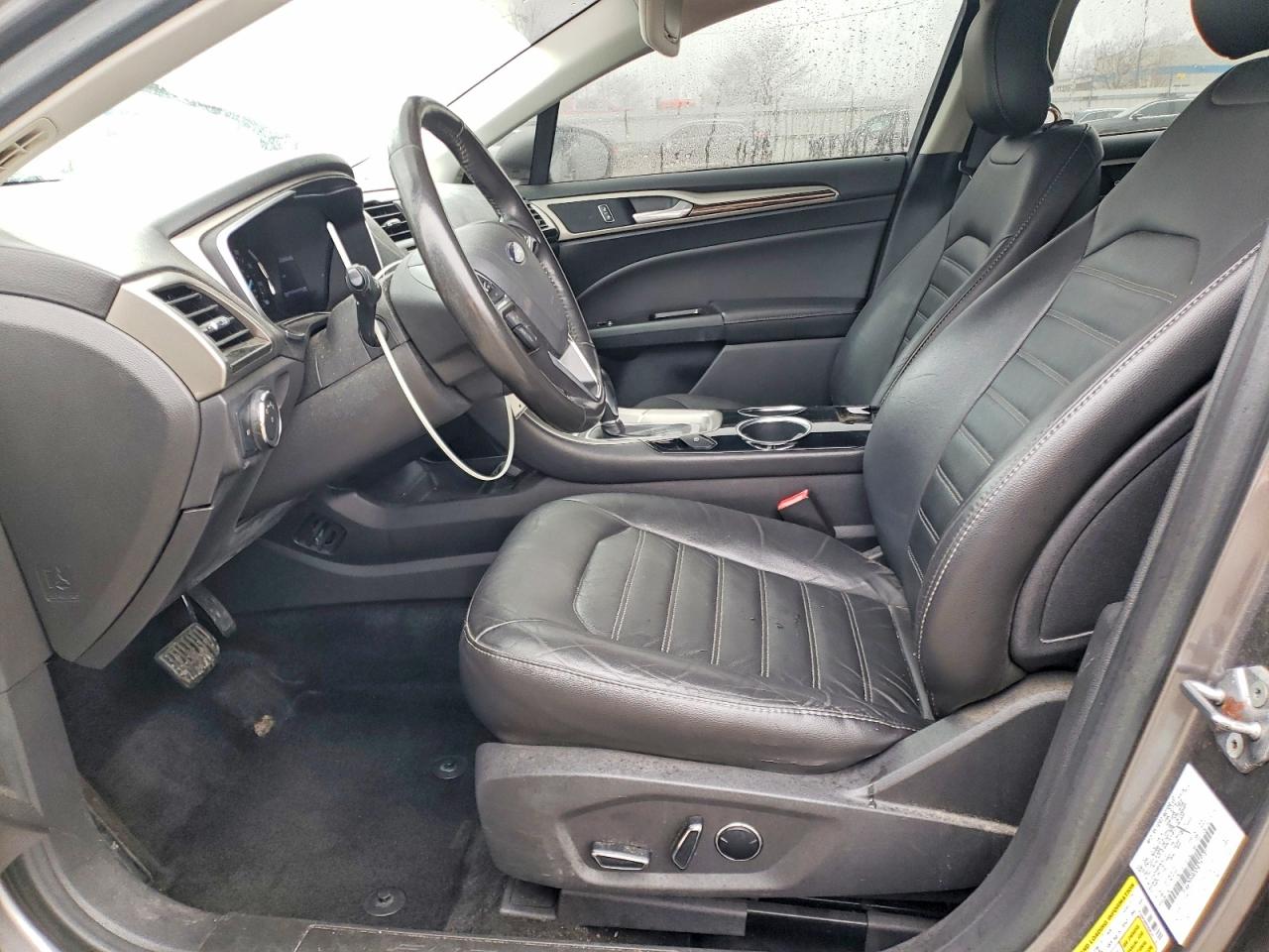 2013 FORD FUSION SE photo 7