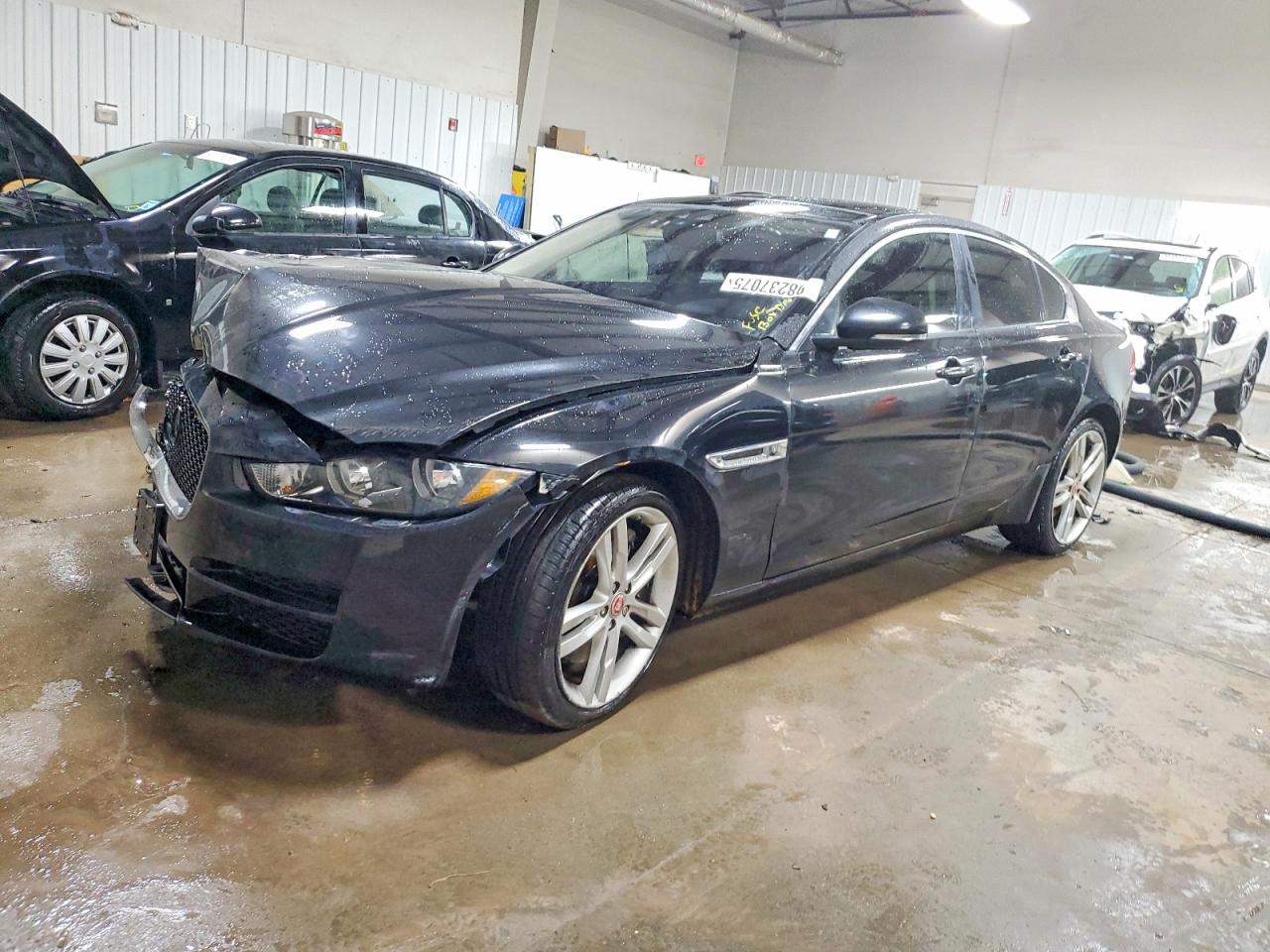 2017 JAGUAR XE