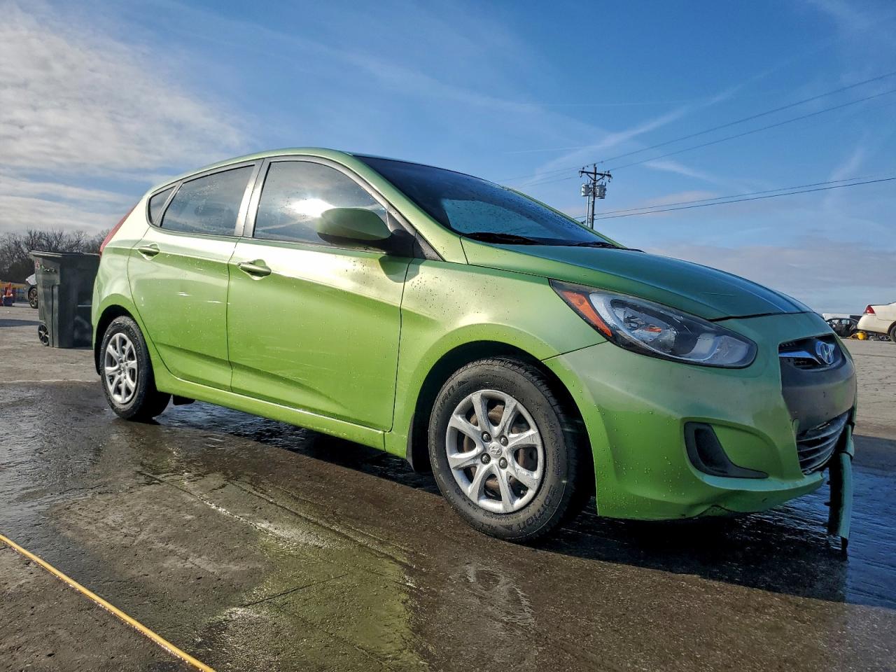 2014 HYUNDAI ACCENT GLS photo 4