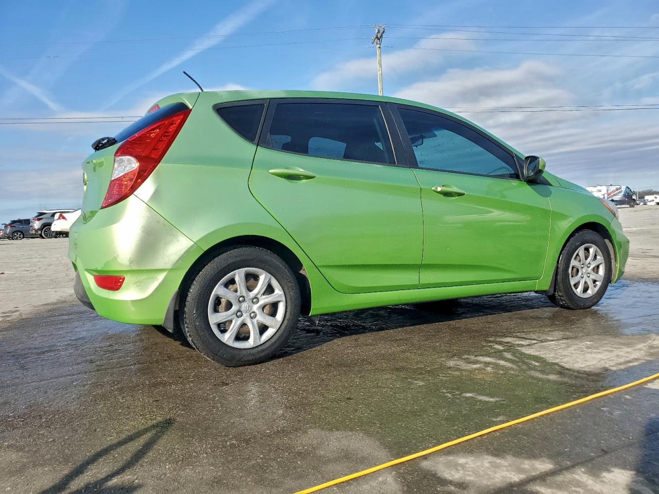 2014 HYUNDAI ACCENT GLS photo 3