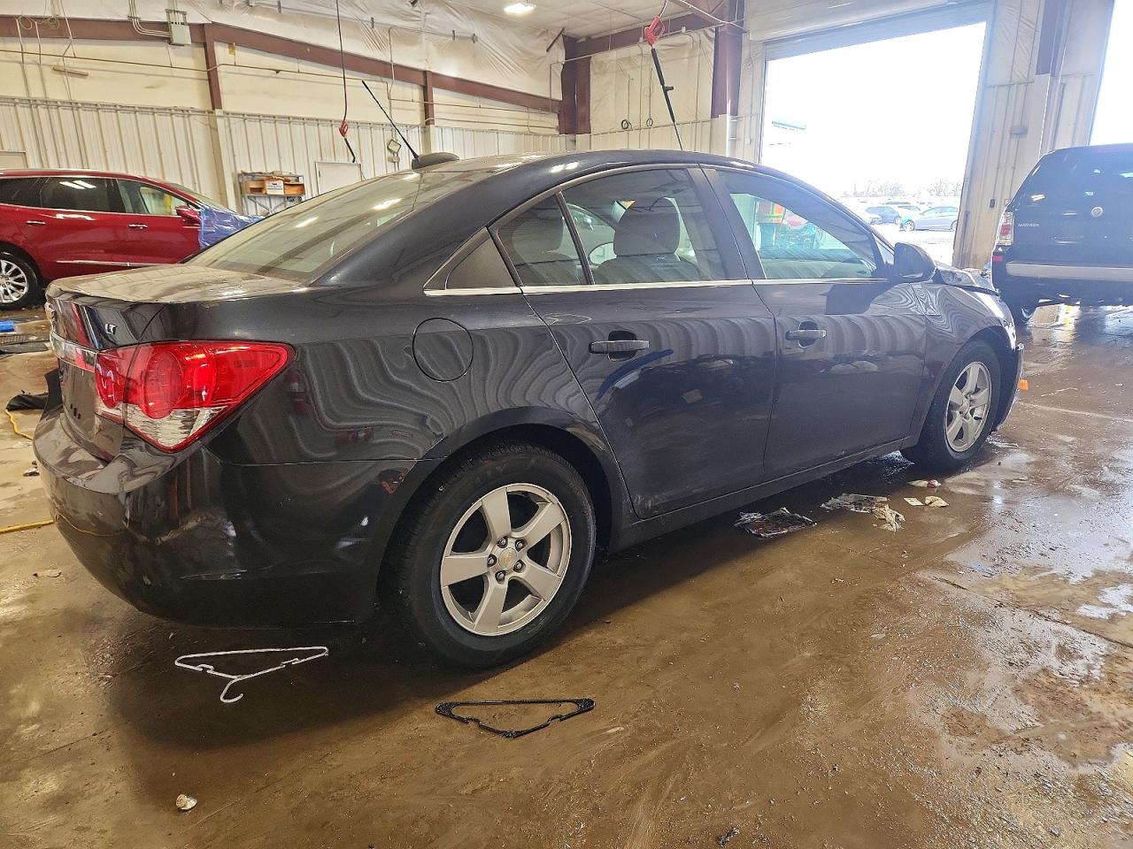 2015 CHEVROLET CRUZE LT photo 3