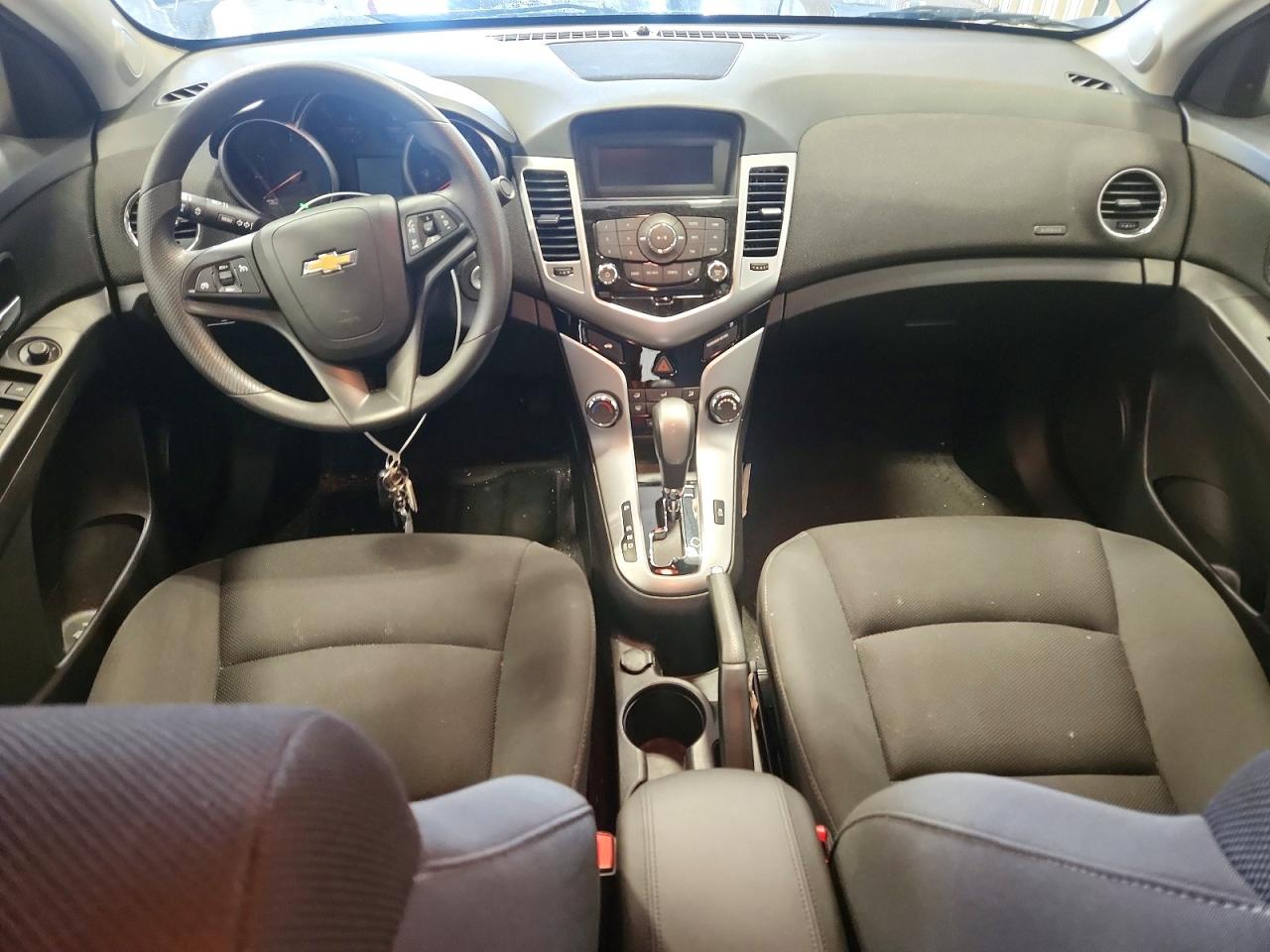 2015 CHEVROLET CRUZE LT photo 8