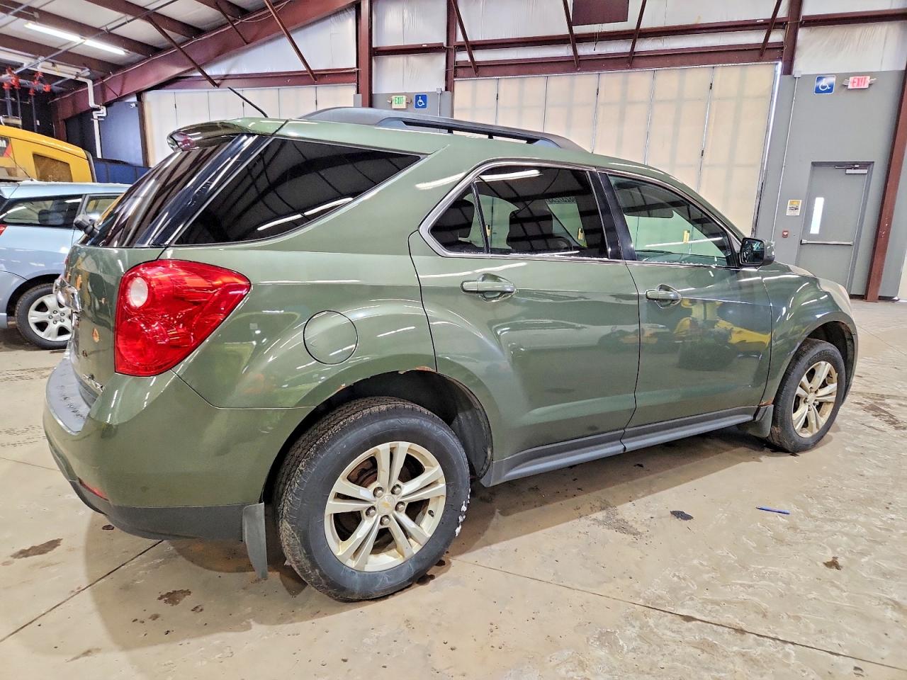 2015 CHEVROLET EQUINOX LT photo 3