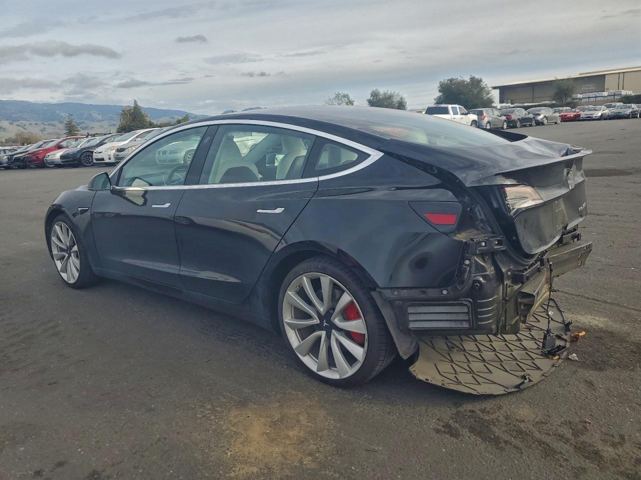 2018 TESLA MODEL 3 photo 2
