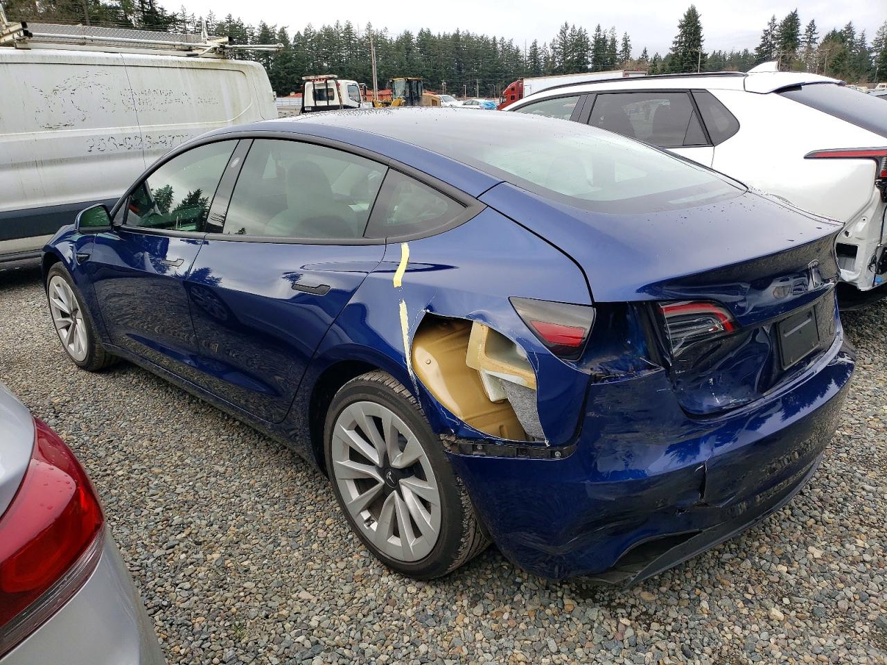 2023 TESLA MODEL 3 photo 4