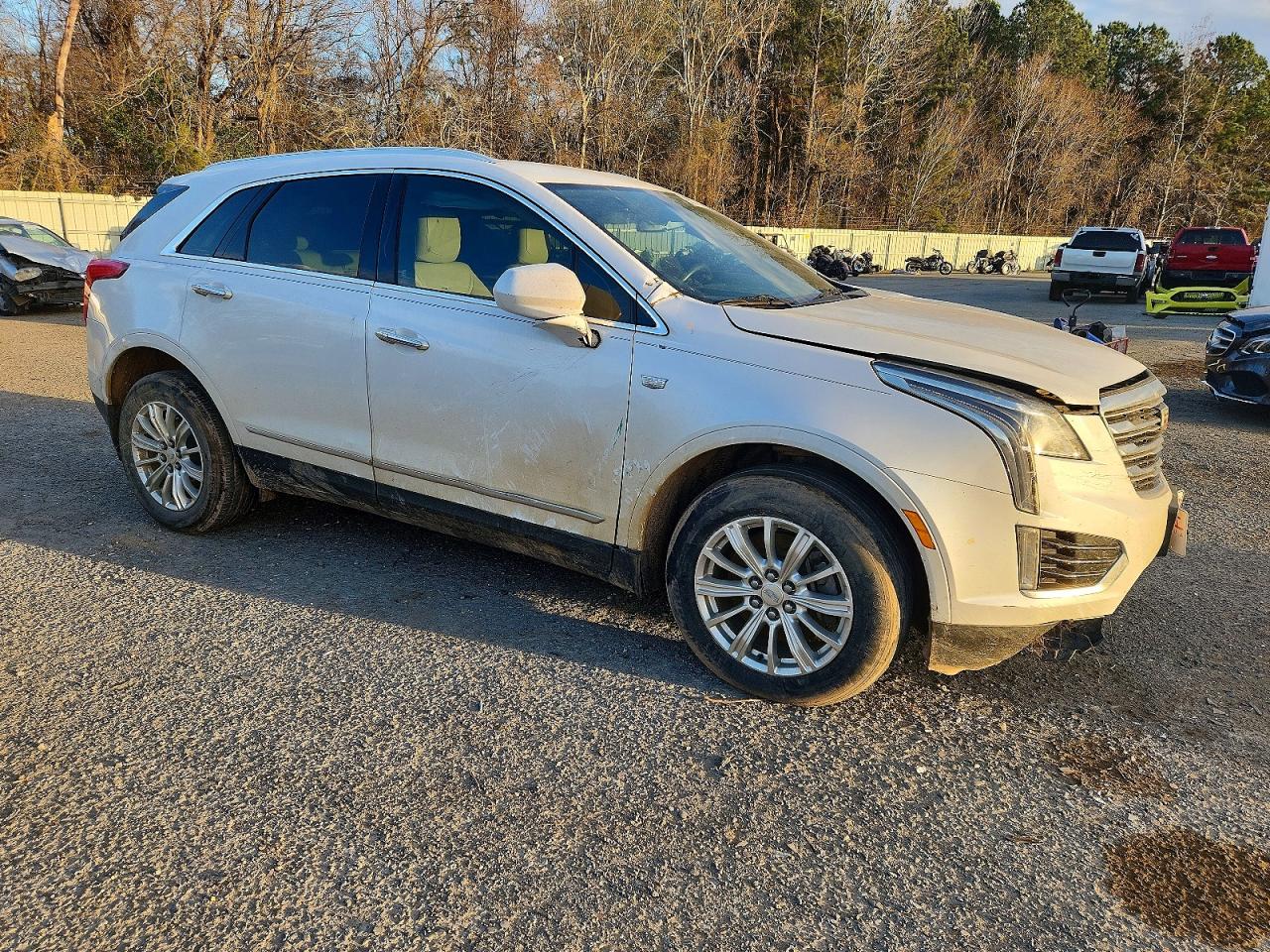 2017 CADILLAC XT5 photo 10