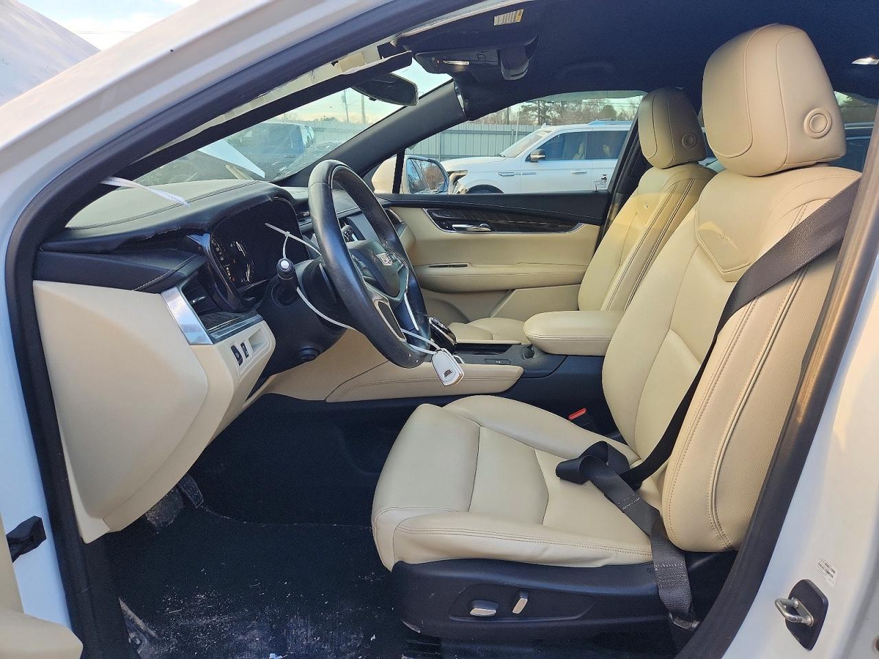 2017 CADILLAC XT5 photo 19