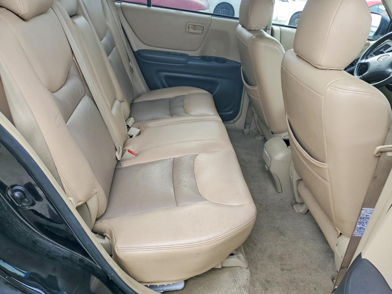 2003 TOYOTA HIGHLANDER LIMITED photo 10