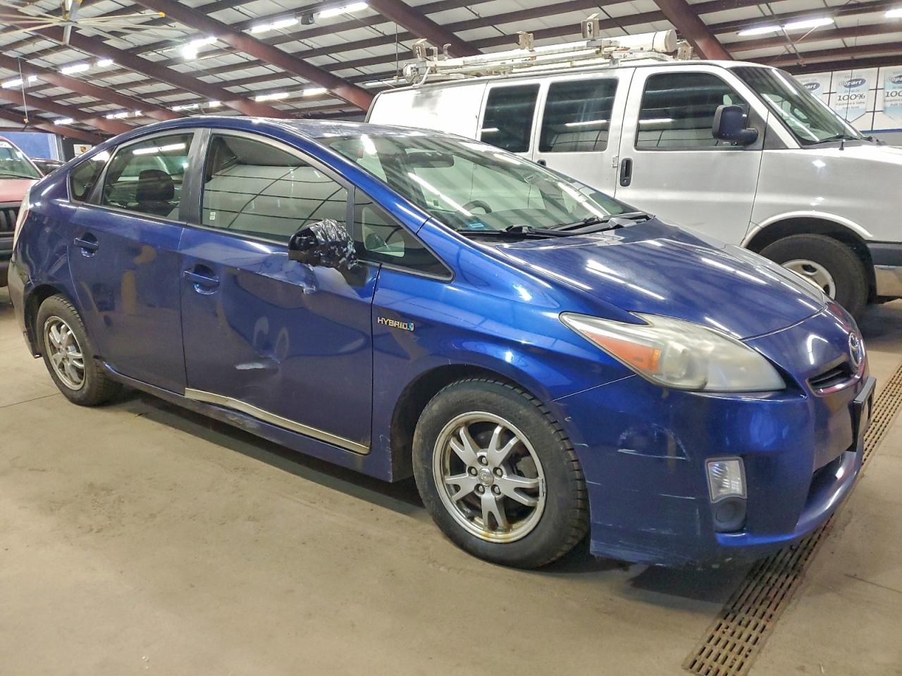 2010 TOYOTA PRIUS photo 4