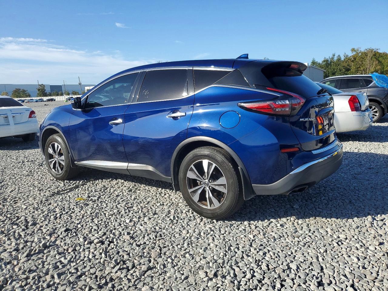 2020 NISSAN MURANO S photo 2