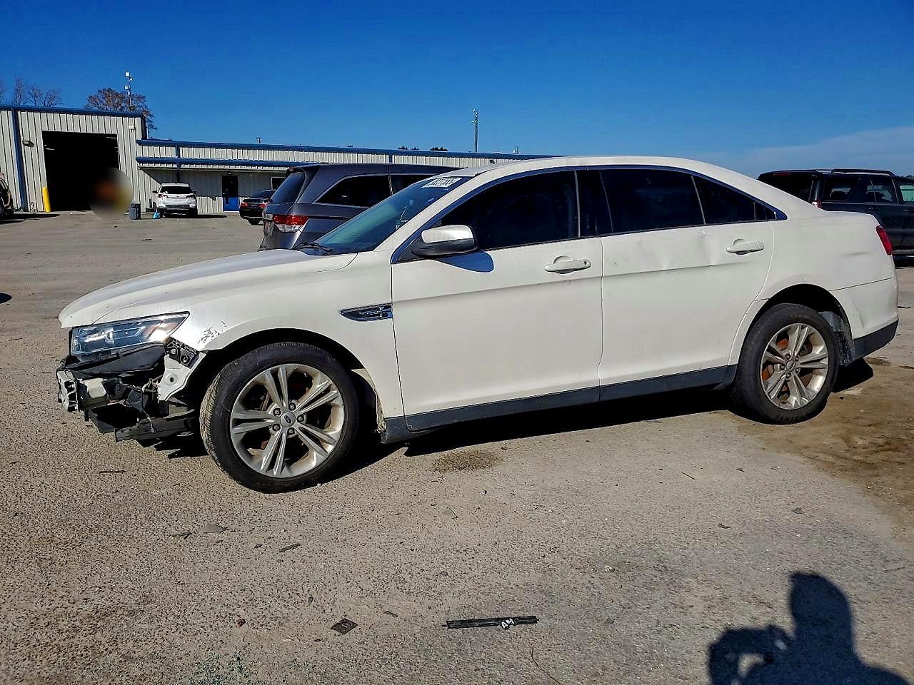 2016 FORD TAURUS