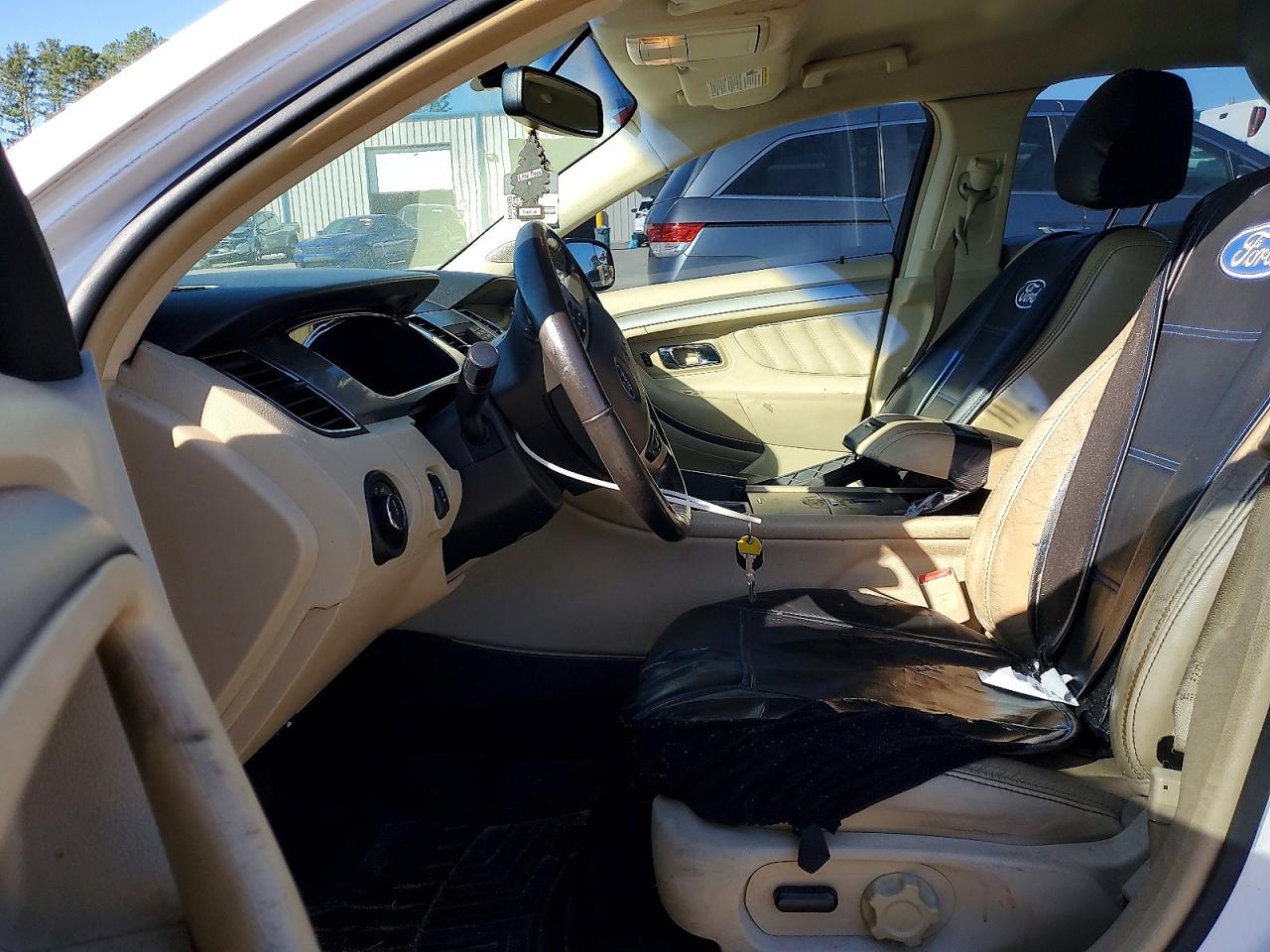 2016 FORD TAURUS SEL photo 7
