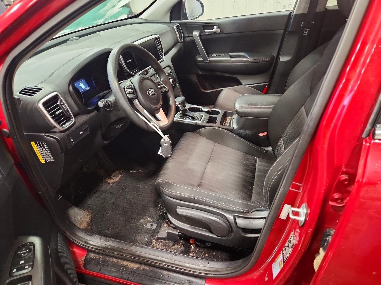2021 KIA SPORTAGE LX photo 7