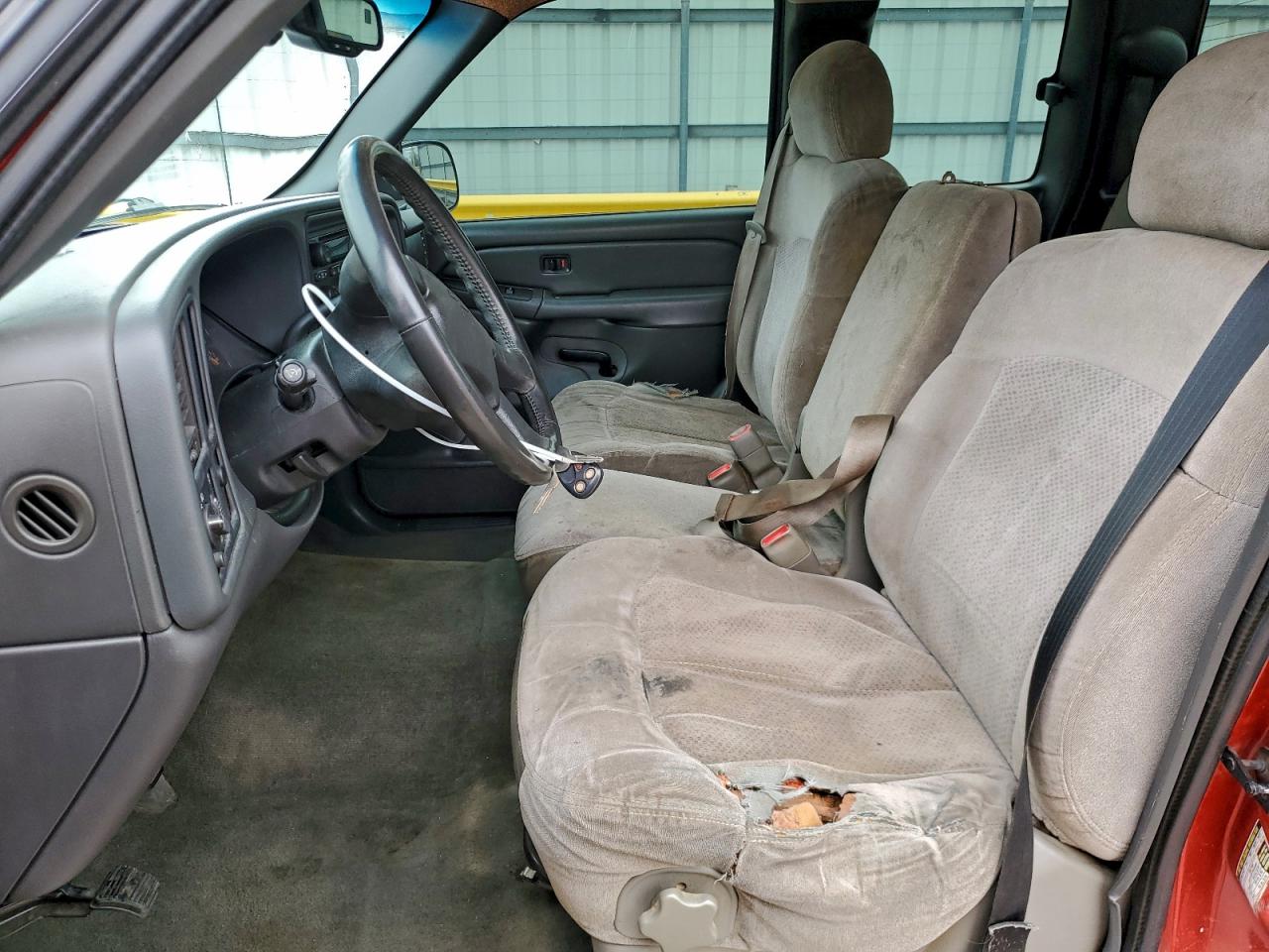 2004 CHEVROLET SILVERADO C1500 photo 7