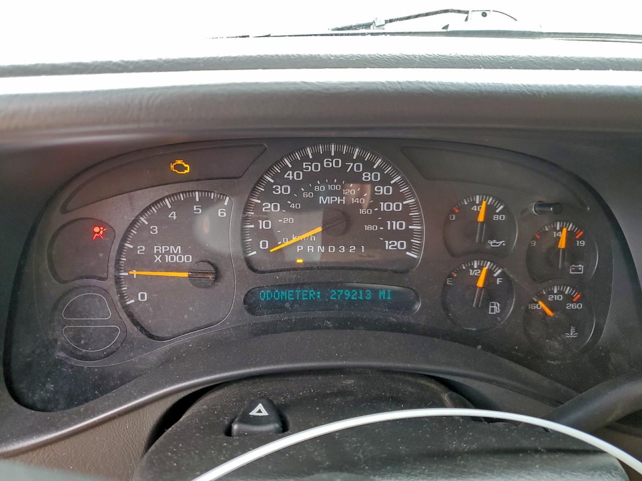 2004 CHEVROLET SILVERADO C1500 photo 9