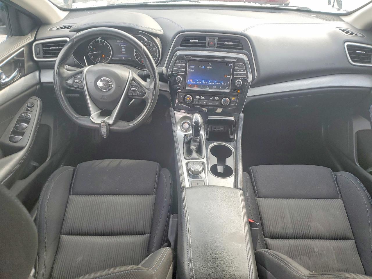 2017 NISSAN MAXIMA 3.5S photo 8