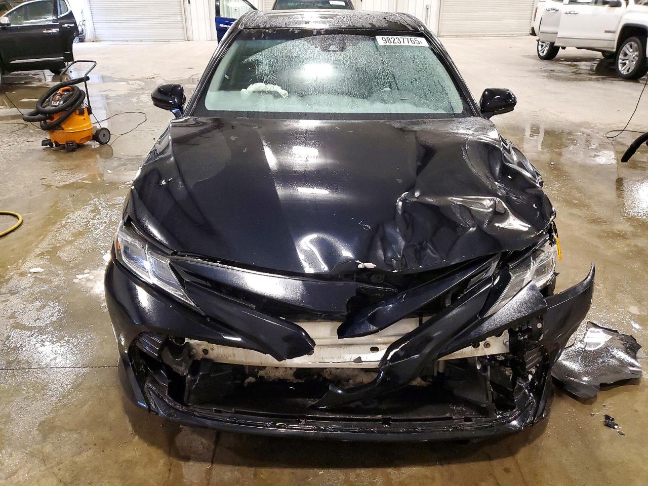 2018 TOYOTA CAMRY L photo 5