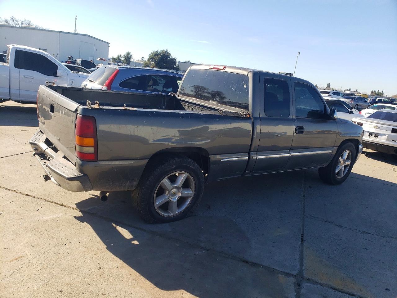2001 GMC NEW SIERRA C1500 photo 3