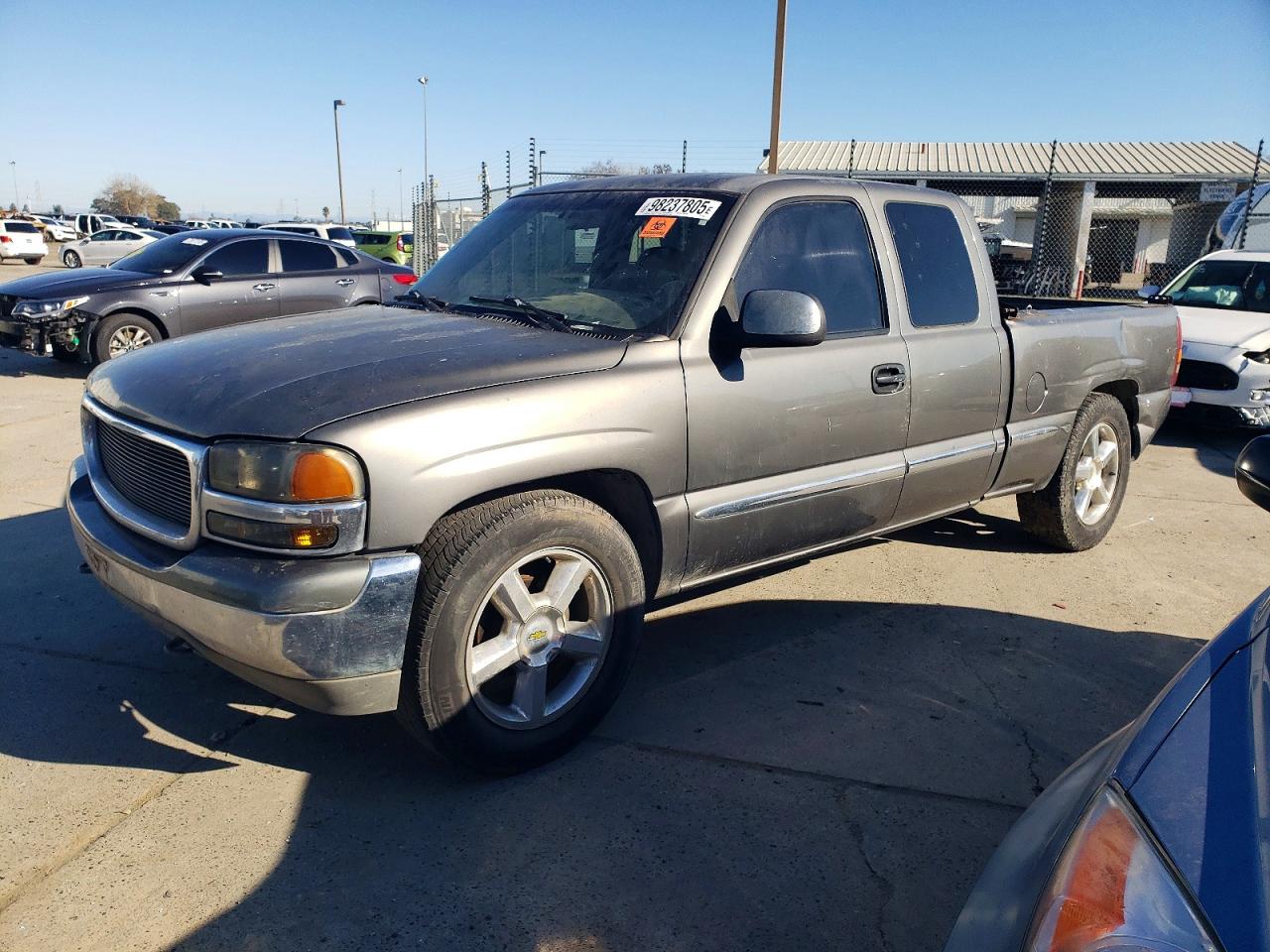 2001 GMC NEW SIERRA