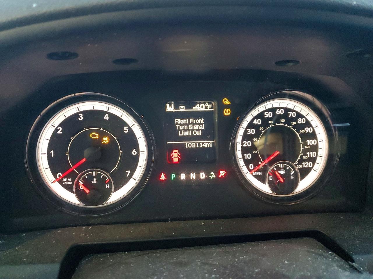 2018 RAM 2500 ST photo 9