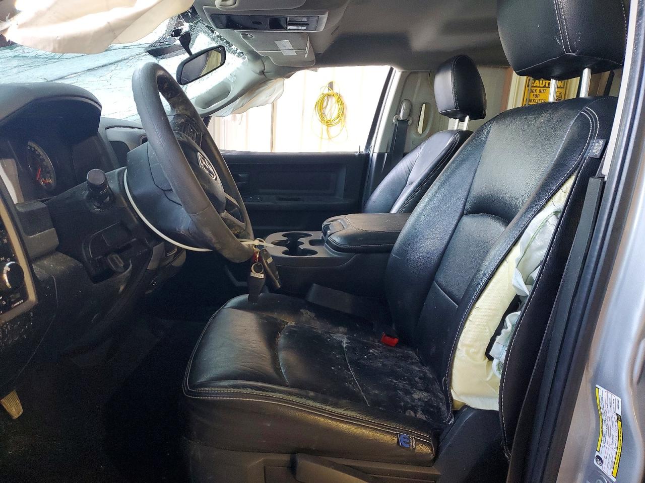 2018 RAM 2500 ST photo 7