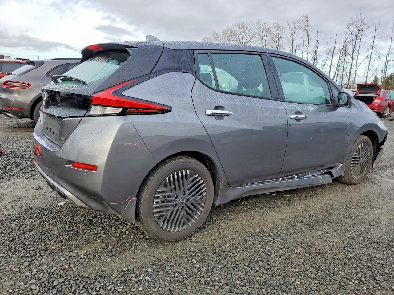 2025 NISSAN LEAF SV PLUS photo 3