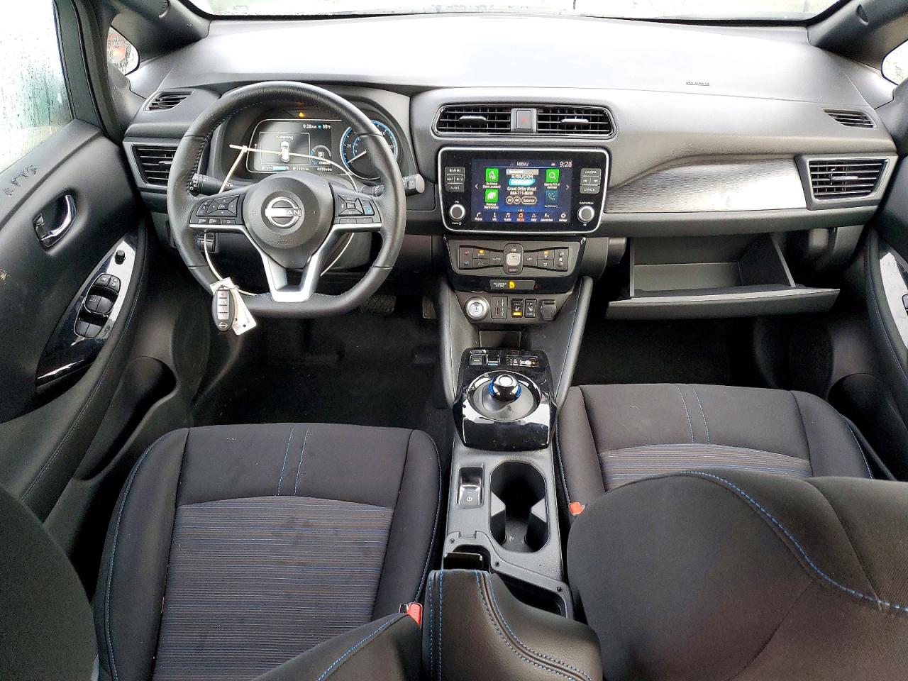 2025 NISSAN LEAF SV PLUS photo 8