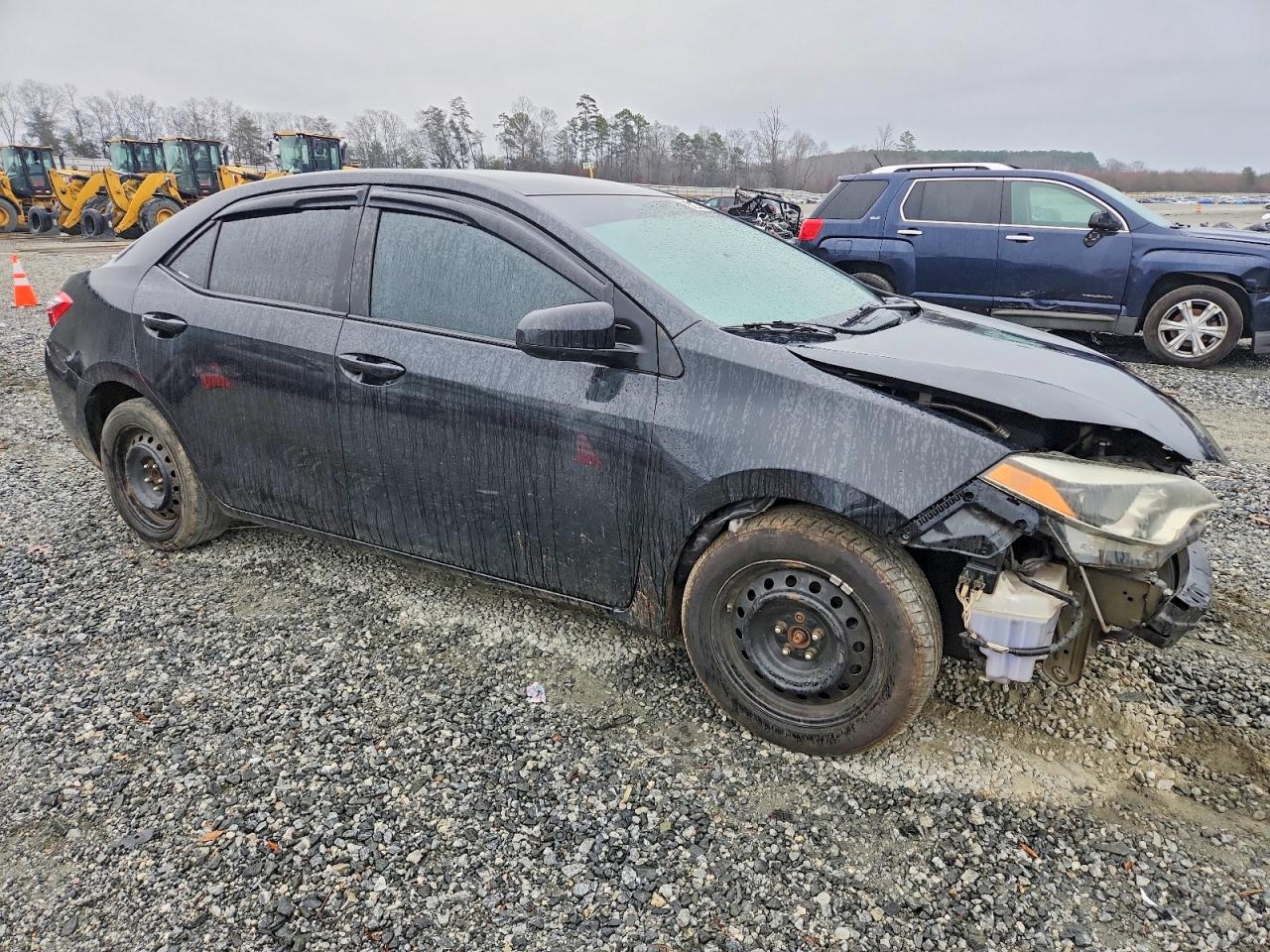 2014 TOYOTA COROLLA L photo 4
