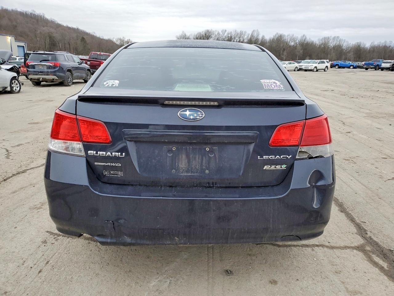 2013 SUBARU LEGACY 2.5I PREMIUM photo 6
