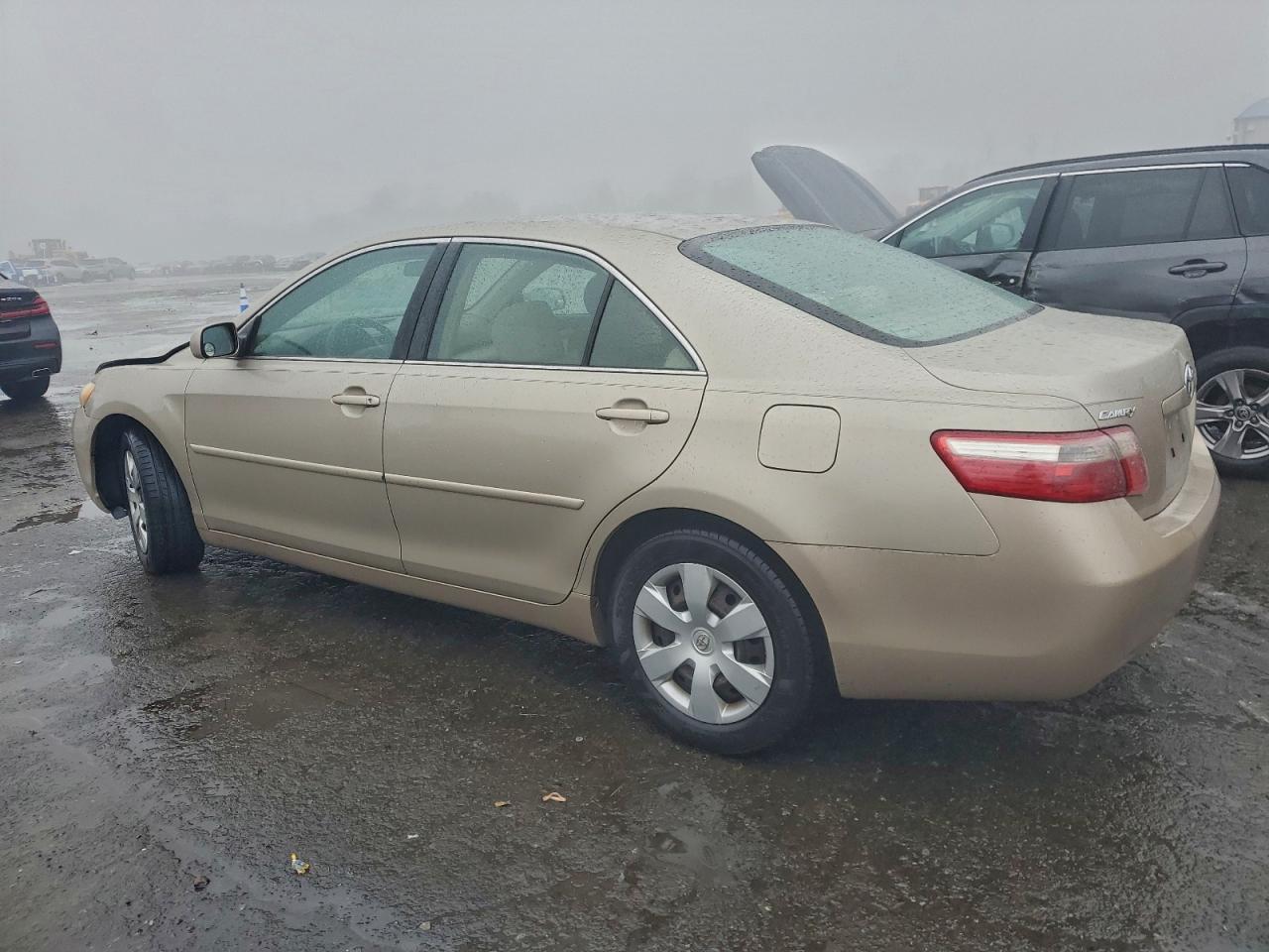2007 TOYOTA CAMRY CE photo 2