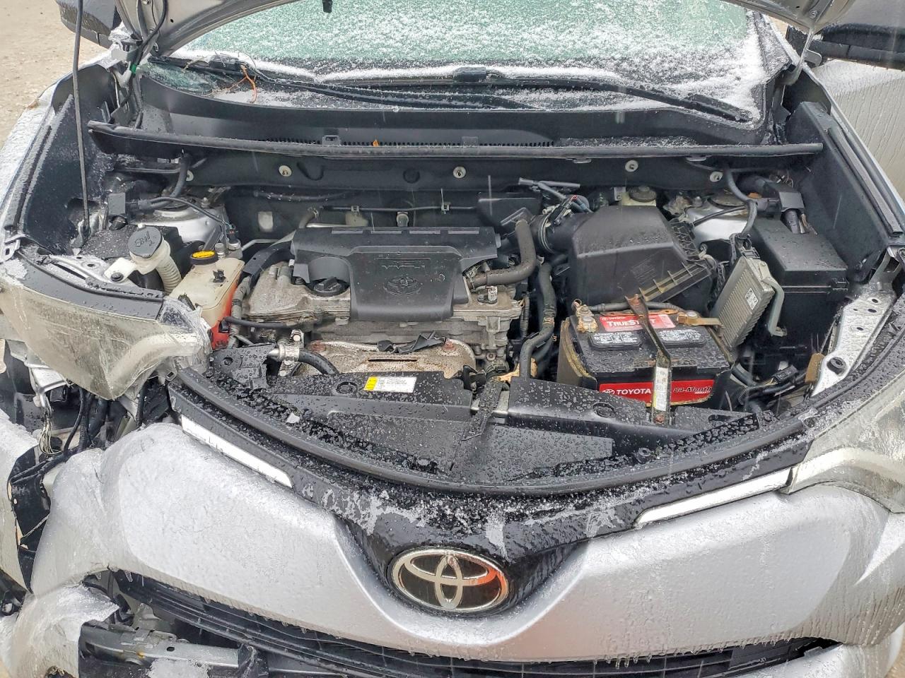 2017 TOYOTA RAV4 LE photo 12