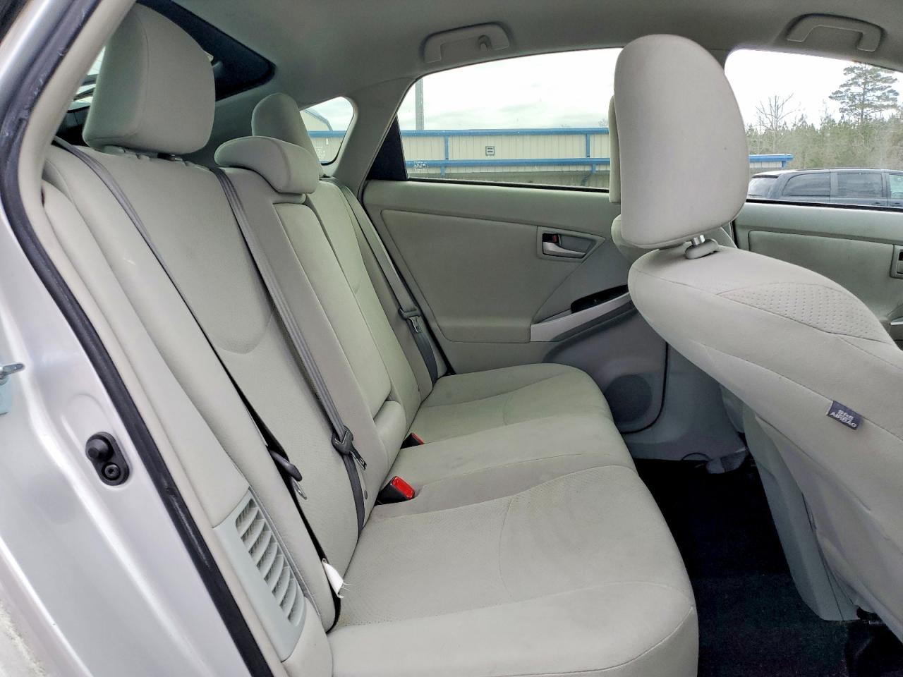 2013 TOYOTA PRIUS photo 10