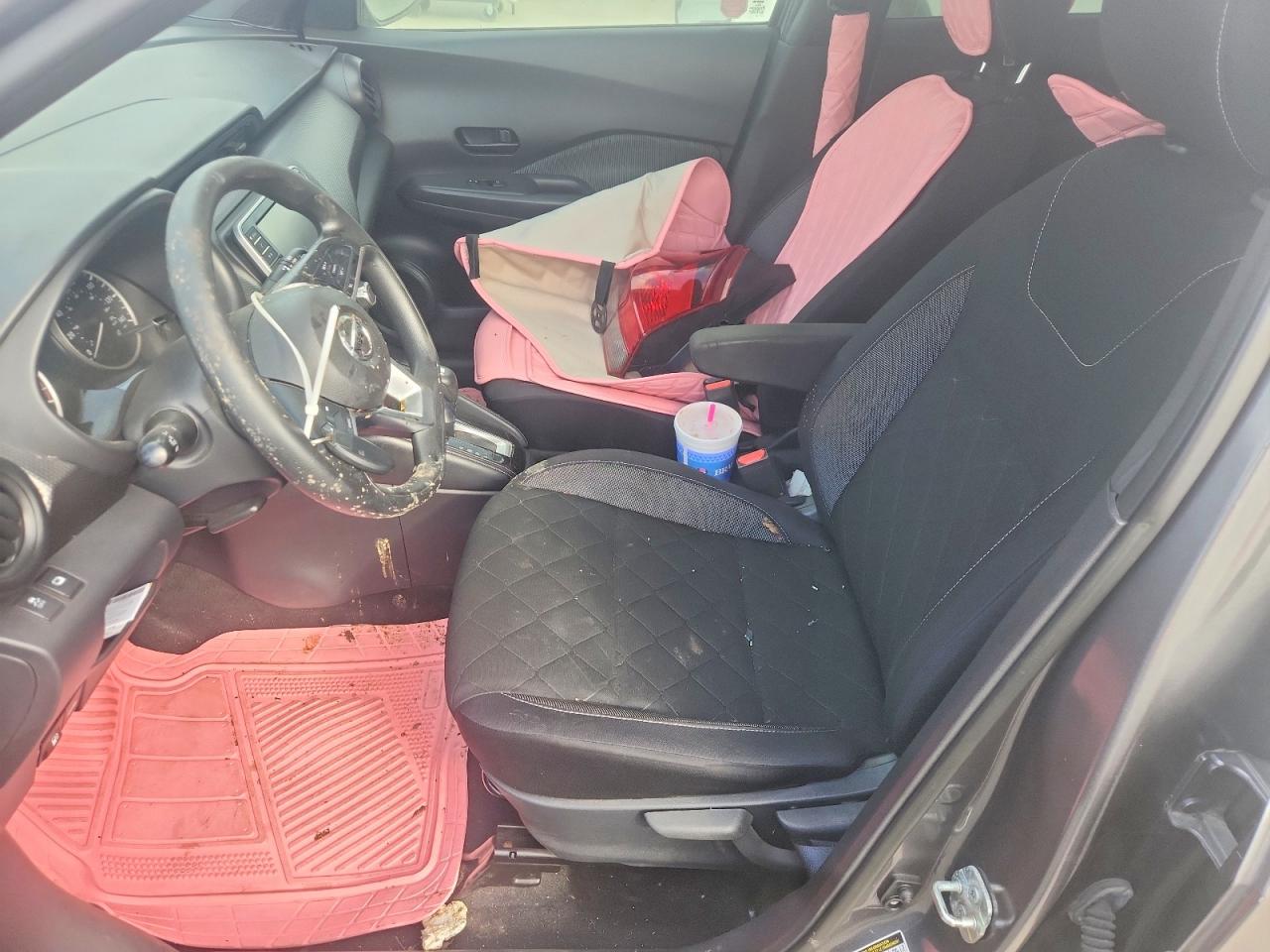 2019 NISSAN KICKS S photo 7