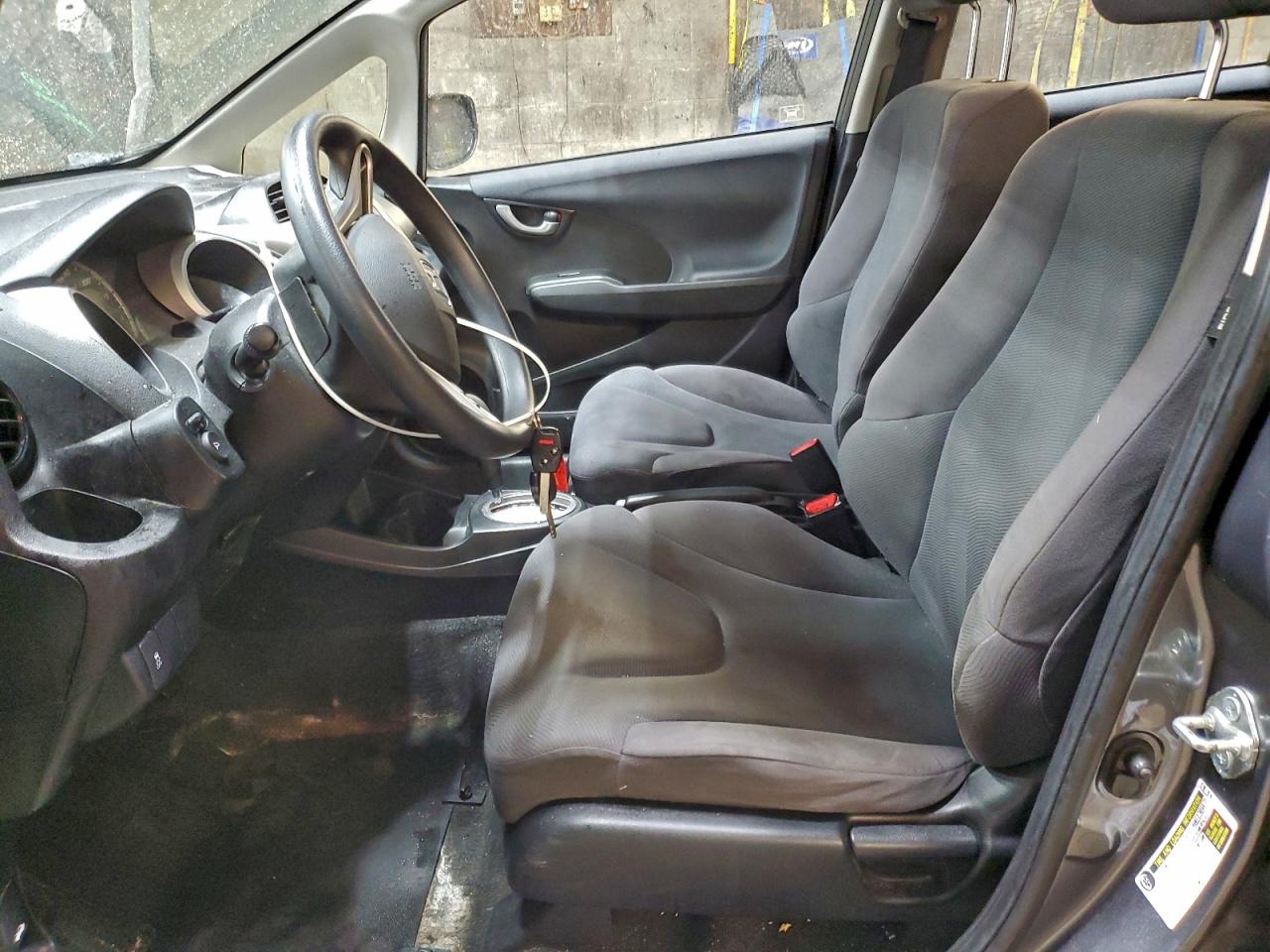 2013 HONDA FIT photo 7